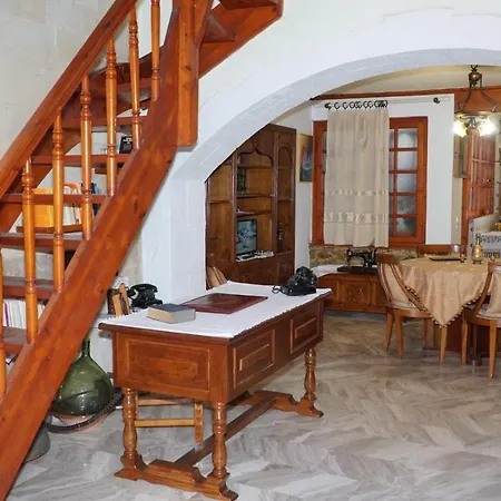 Artemis Cretan House In The Old Town