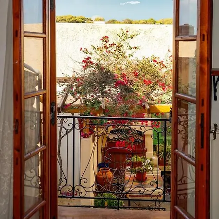 Artemis Cretan House In The Old Town Rethymno
